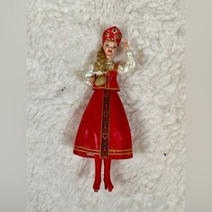Hallmark Keepsake Russian Barbie Dolls of the World Ornament